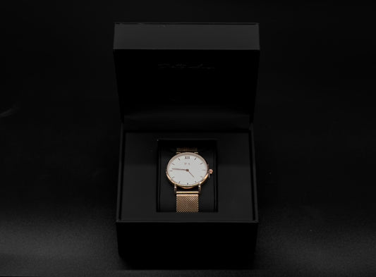 Amour Watch